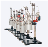 釜蓋升降、法蘭快開、釜體翻轉(zhuǎn)